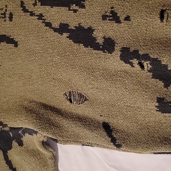 Romwe - Picture 5 of 5